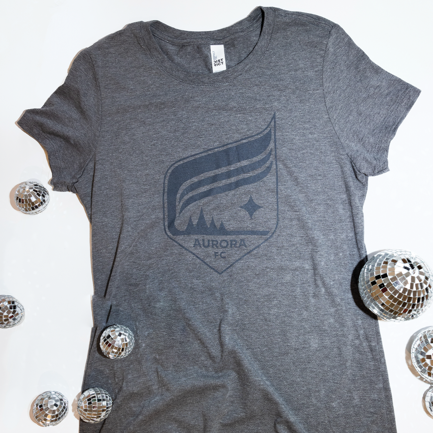 Tone-on-tone Gray Crest T-shirt