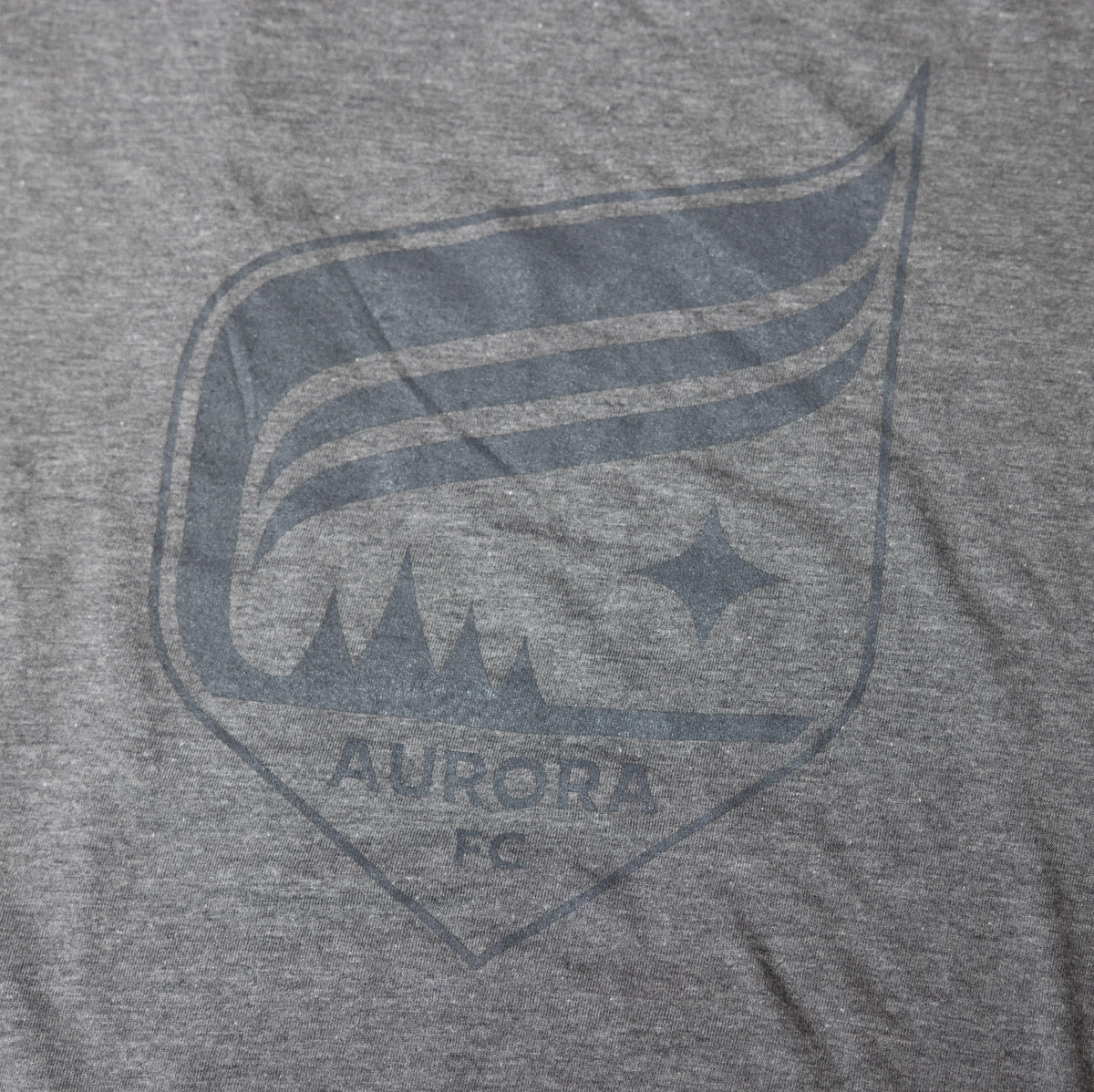 Tone-on-tone Gray Crest T-shirt