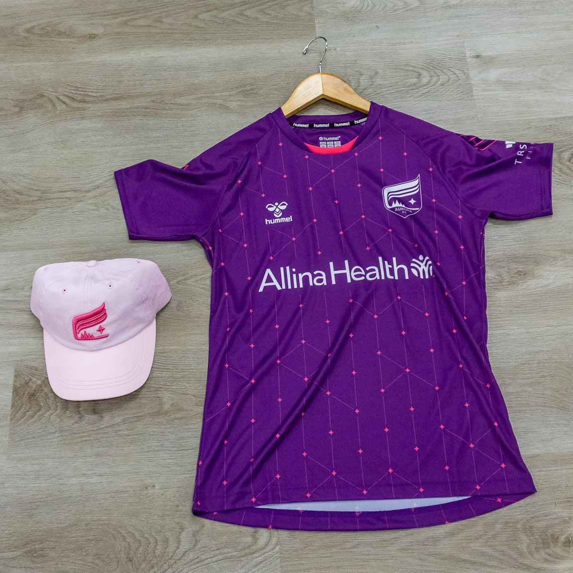 Bundle: Adult Purple Kit w/Hat
