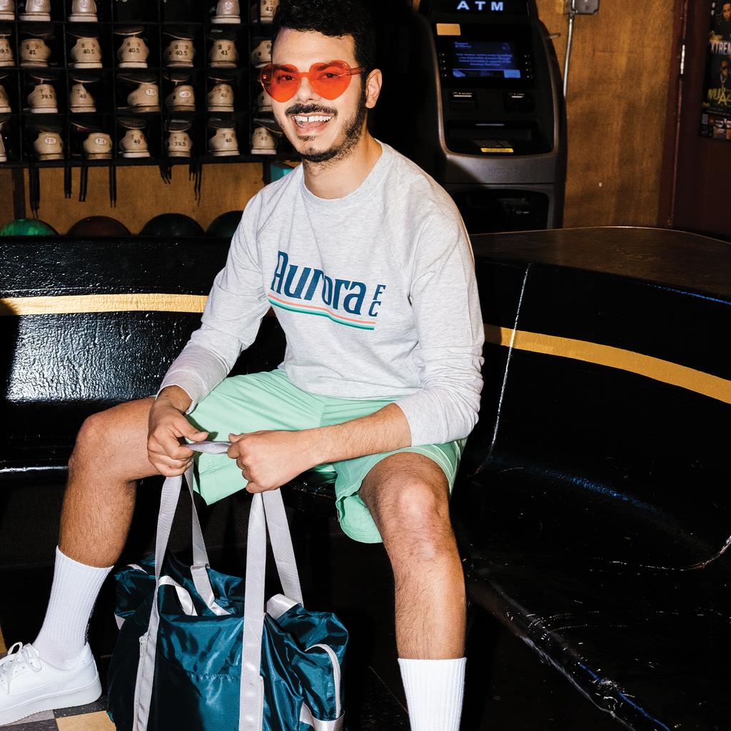 Lightweight crewneck sweatshirt online